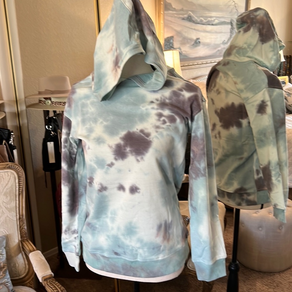 5 TH and Ryder tie dye hoodie size large new with tags from Nordstrom